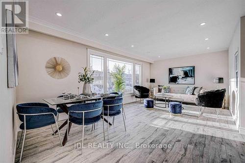 47 GREYHOUND DRIVE , Toronto, Ontario M2H 1K2 3