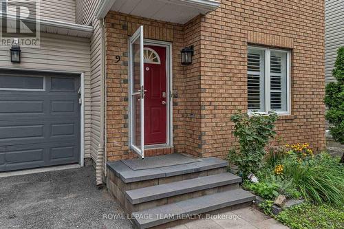 9 - 583 TWEEDSMUIR AVENUE , Ottawa, Ontario K1Z 5P4 4