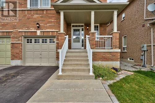 3 ASHDALE ROAD , Brampton, Ontario L6Y 5M7 2