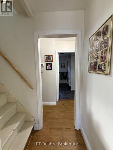 22 THIRD STREET N , Prince Edward County (Hallowell Ward), Ontario K0K 2T0 5