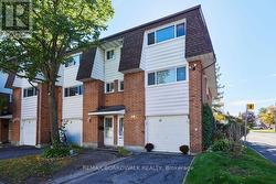 17 - 2296 ORIENT PARK DRIVE  Ottawa, ON K1B 4N6
