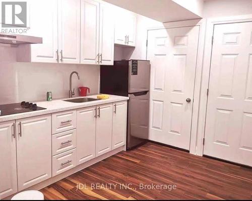 BEDROOM A BSMT - 16 ROSS ST STREET , Toronto, Ontario M5T 1Z9 3