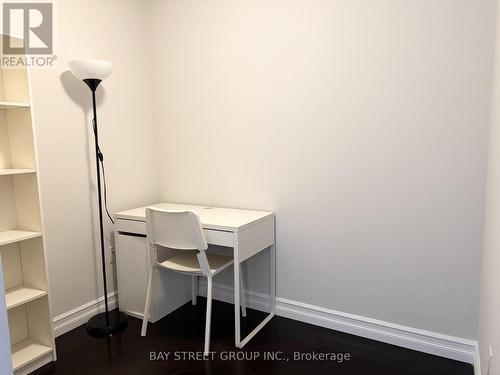 3912 - 11 BRUNEL COURT , Toronto, Ontario M5V 3Y3 5