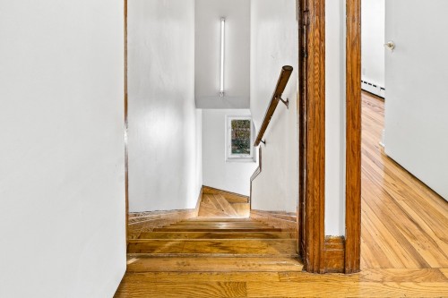 5852 Av. Somerled , Montréal (Côte-des-Neiges/Notre-Dame-de-Grâce), QC H3X 2A4 3