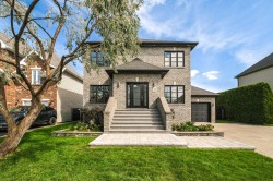 1760 Rue du Charretier  Chambly, QC J3L 0G5