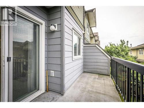 9551 FERNDALE ROAD , Richmond, British Columbia V6Y 0A6 3