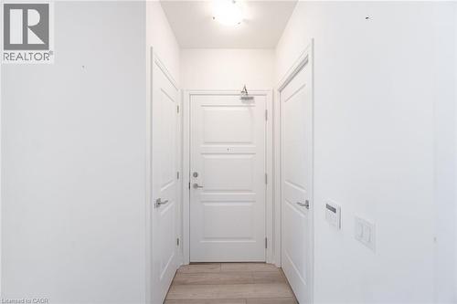 36 ELM Drive Unit# 3007 , Mississauga, Ontario L5B 0N3 5