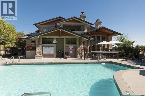518 3132 DAYANEE SPRINGS BOULEVARD , Coquitlam, British Columbia V3E 0B5 2