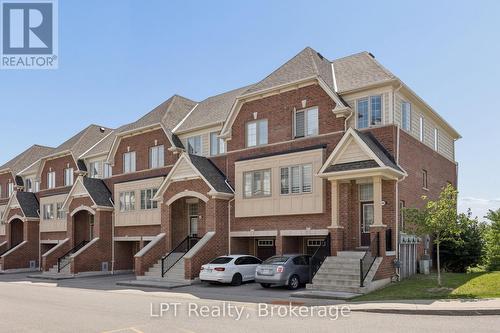 2488 Bromus Path, Oshawa (Windfields), ON 
