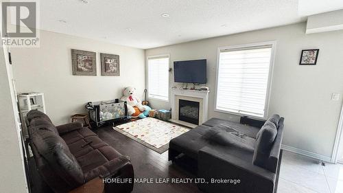 8 RICARDO ROAD , Brampton, Ontario L6P 3Z1 2