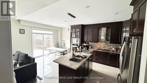 8 RICARDO ROAD , Brampton, Ontario L6P 3Z1 3