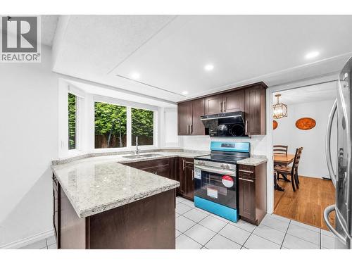 53XX TIFFANY PLACE , Richmond, British Columbia V7C 5A6 4