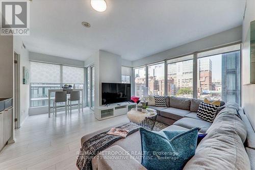 605 - 68 SHUTER STREET  Toronto, ON M5B 1B4