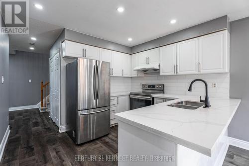 5 KNOTTY PINE DRIVE , Whitby, Ontario L1R 2J6 5