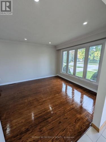 MAIN - 43 LEWISTON ROAD , Toronto, Ontario M1P 1X8 2