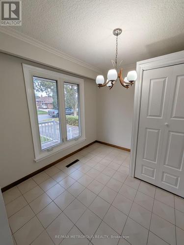 MAIN - 43 LEWISTON ROAD , Toronto, Ontario M1P 1X8 5