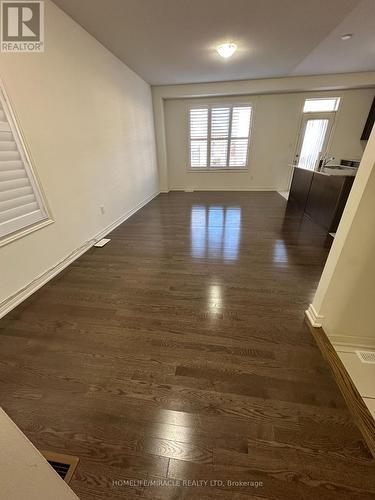 91 EMERALD COAST TRAIL , Brampton, Ontario L7A 5A7 4