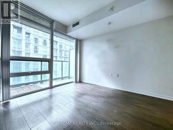 1916 - 36 LISGAR STREET  Toronto, ON M6J 0C7