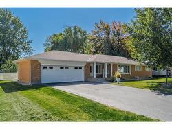 15 BOND Avenue  Tilbury, ON N0P 2L0