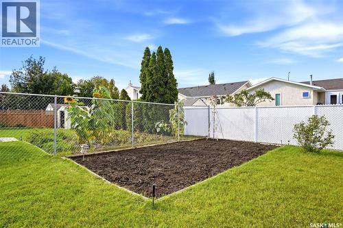 8126 Sherwood Drive, Regina, SK 