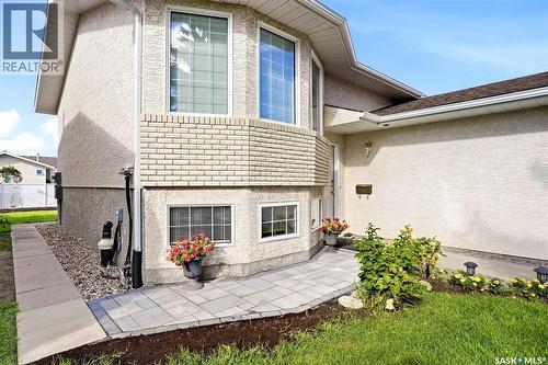 8126 Sherwood Drive, Regina, SK 