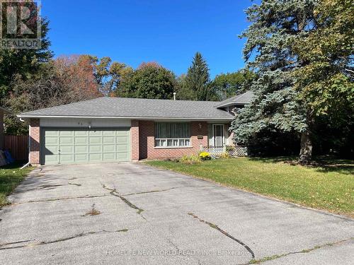 63 KILPATRICK DRIVE , East Gwillimbury, Ontario L9N 1H7 2