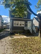 279 CAMERON STREET  Sarnia, ON N7T 4B2