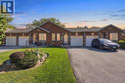 9 KINSMAN Court S  Pelham, ON L0S 1E3