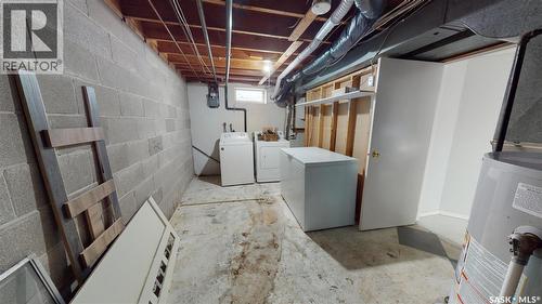 4 Carleton Drive, Saskatoon, SK 