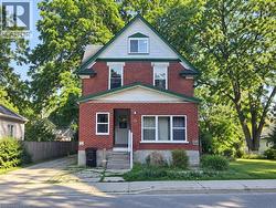 77 CEDAR Street S  Kitchener, ON N2G 3L6