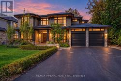 1517 DUNCAN ROAD Oakville, ON L6J 2R5