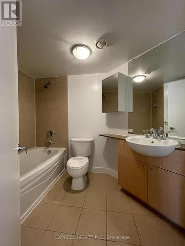 512 - 361 FRONT STREET W , Toronto, Ontario M5V 3R5 5