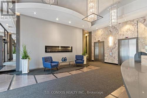 304 - 555 YONGE STREET , Toronto, Ontario M4Y 3A6 4