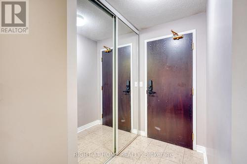 2501 - 23 HOLLYWOOD AVENUE , Toronto, Ontario M4L 2K4 3