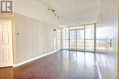 2501 - 23 HOLLYWOOD AVENUE , Toronto, Ontario M4L 2K4 5