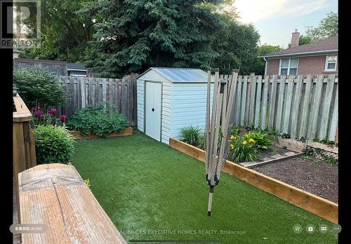 ROOM1 - 5 ONSLOW COURT , Oakville, Ontario L6H 1J2 5