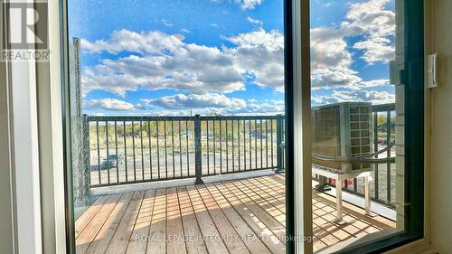 22 - 1001 GLENROY GILBERT DRIVE , Ottawa, Ontario K2J 7N9 5