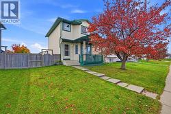 37 Appleside Close SE  Calgary, AB T2A 7T8