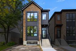 699 Renfrew ST  Winnipeg, MB R3N 1K1