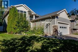47 Webster Drive  Red Deer, AB T4N 7G4