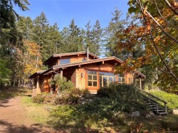 1955 Garland Dr  Gabriola Island, BC V0R 1X6