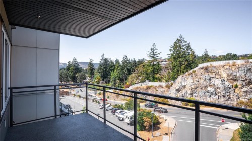 #412-967 Whirlaway Cres  Langford, BC V9B 0Y1