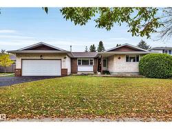 25 Attwood DR  St. Albert, AB T8N 2T4