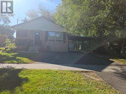 BSSEMENT - 711 DUNLOP STREET W  Whitby, ON L1N 1V4