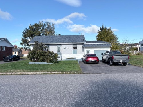 Façade - 251 Rue Champlain, Sept-Îles, QC 