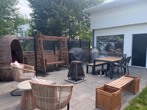 Patio - 251 Rue Champlain, Sept-Îles, QC 