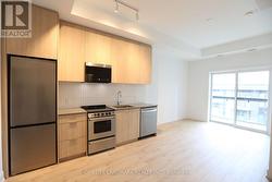 713 - 3008 WILLIAM CUTMORE BOULEVARD Oakville, ON L6H 8E7