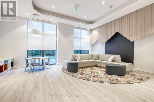 109 - 188 FAIRVIEW MALL DRIVE  Toronto, ON M2J 0H7