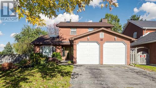 2 GRES COURT  Bradford West Gwillimbury, ON L3Z 2S4