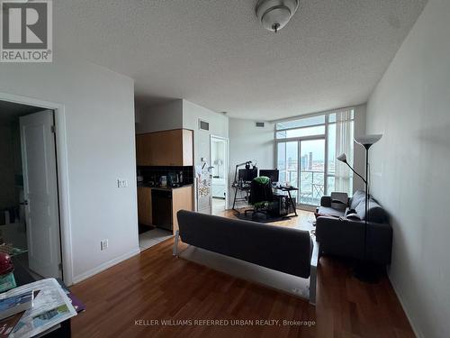 3309 - 18 YONGE STREET , Toronto, Ontario M5E 1R4 2